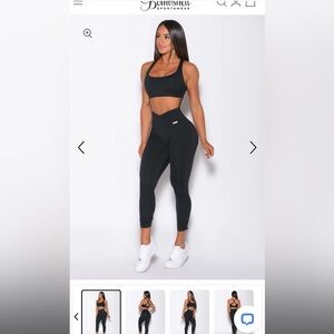 BOMBSHELL SPORTSWEAR TOGGLE LEGGINGS , SCRUNCH BUTT  SIZE SMALL